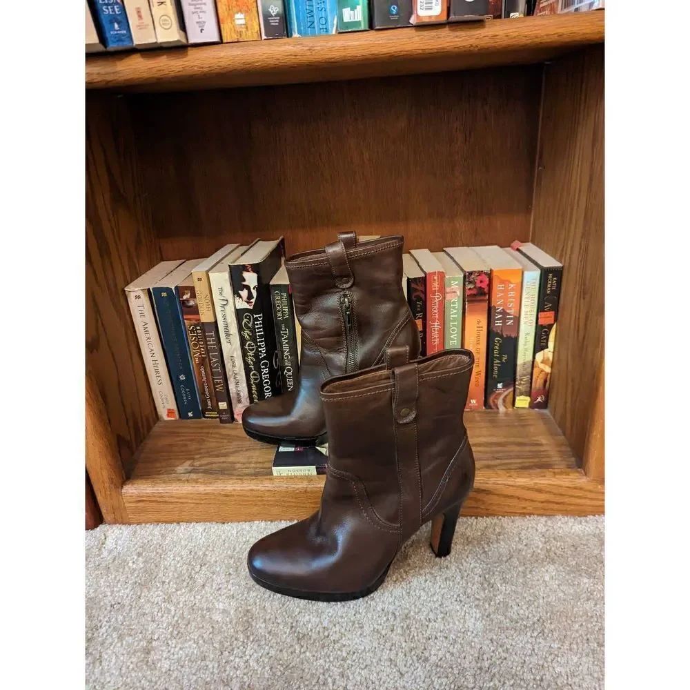 Fortress Of Inca Side Zip Stilleto Leather Ankle Boots Sz 37 Euc — image 3 of 6